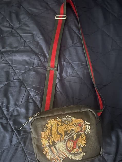 gucci tiger messeger bag|gucci neo vintage messenger bag.